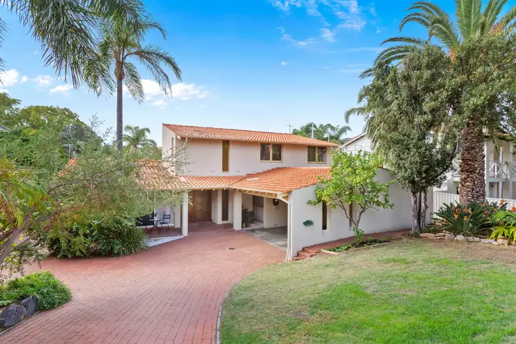 14 Buntine Road, Wembley Downs WA 6019