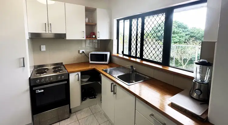 Fifth view of Homely house listing, 5/4 Kennedy Esplanade, South Mission QLD 4852