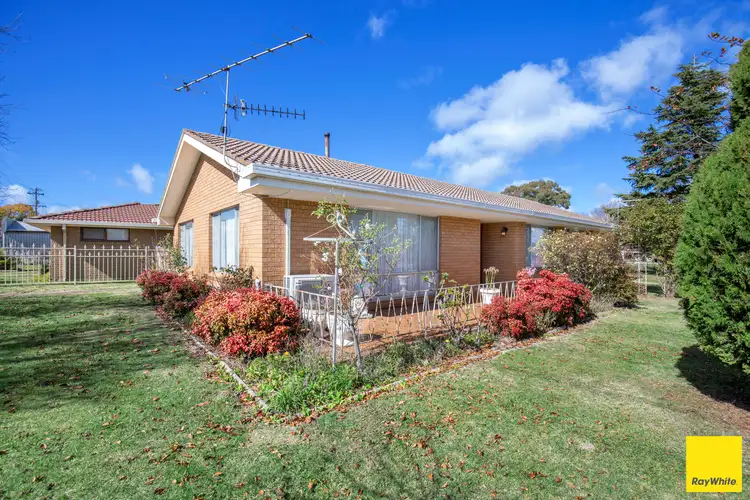 7 White Street, Guyra NSW 2365