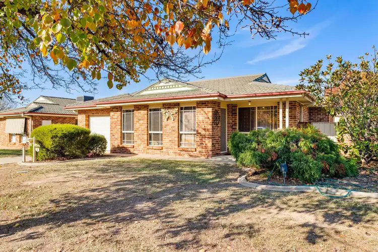 2/16 Yungana Place, Glenfield Park NSW 2650