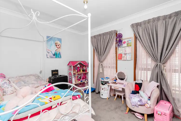 Seventh view of Homely unit listing, 2/16 Yungana Place, Glenfield Park NSW 2650