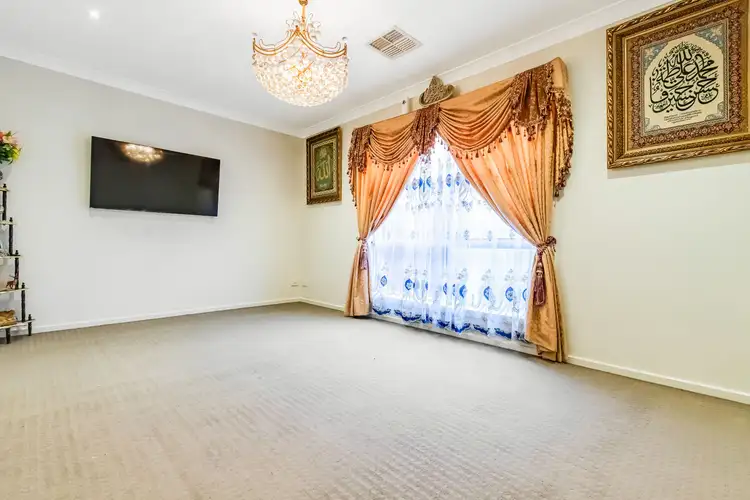 Fifth view of Homely house listing, 8 Stockdale Court, Mildura VIC 3500