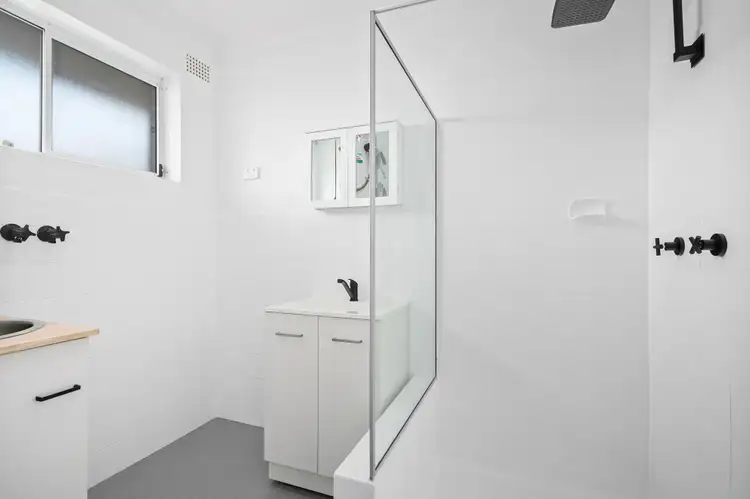 Fourth view of Homely unit listing, 5/19 Towradgi Road, Towradgi NSW 2518