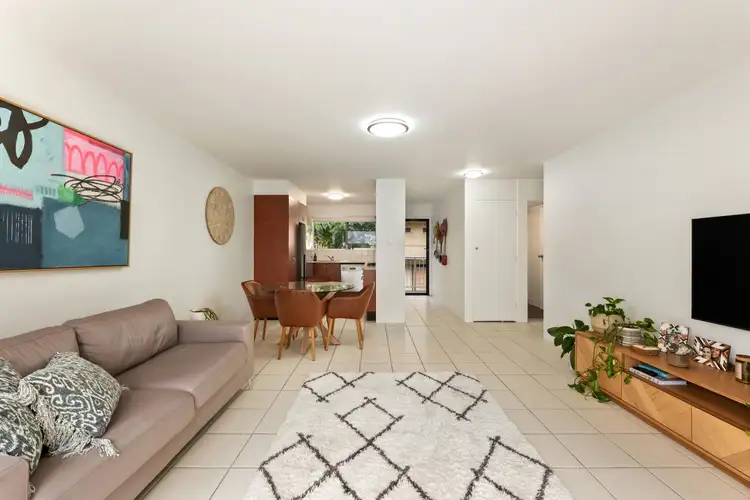 Fifth view of Homely unit listing, 2/19 Pashen Street, Morningside QLD 4170