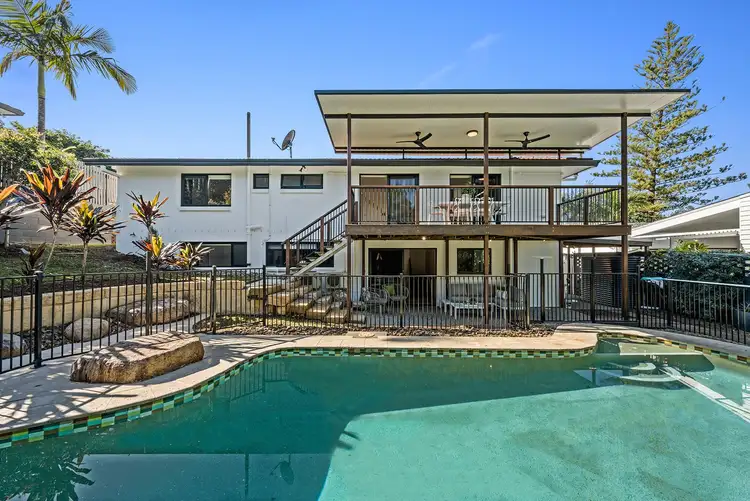 73 Marshall Lane, Kenmore QLD 4069