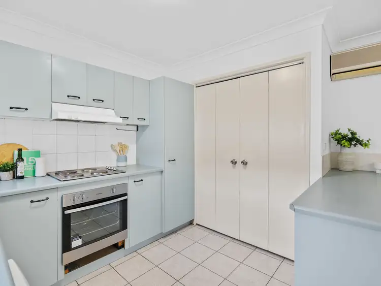 Fourth view of Homely unit listing, 4/11 Eversley Terrace, Yeronga QLD 4104