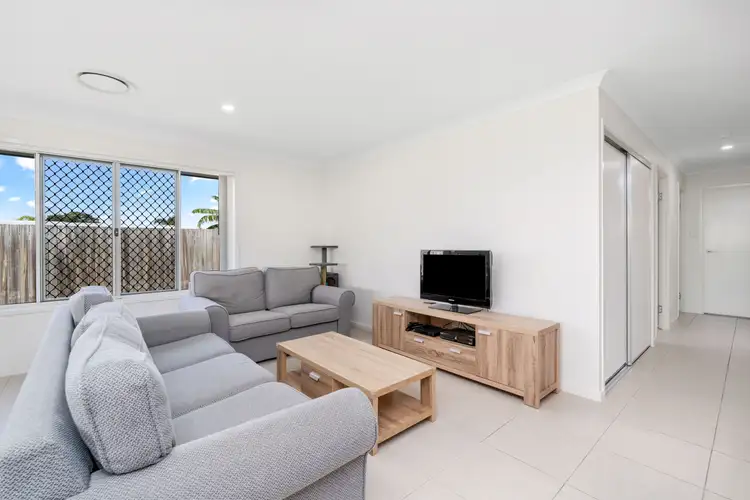 Seventh view of Homely house listing, 3 Spyglass Court, Pialba QLD 4655