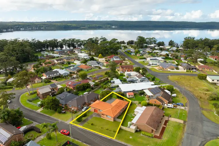4 Platypus Avenue, Sanctuary Point NSW 2540
