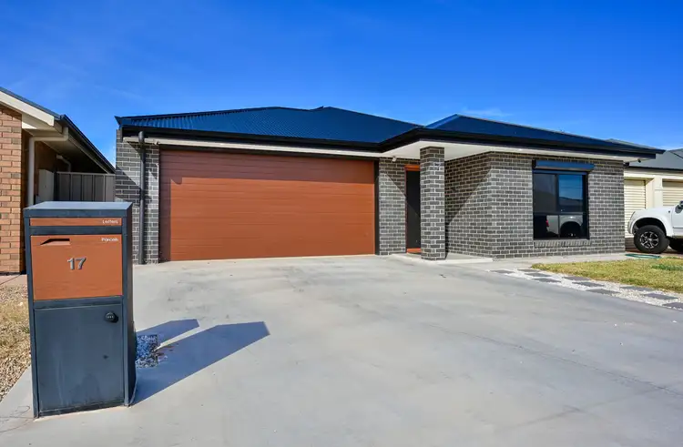 17 Jensen Avenue, Whyalla Jenkins SA 5609