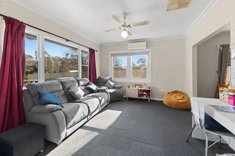76 Caldwell Street, Heathcote VIC 3523