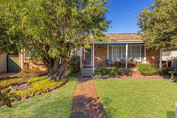 10 Kangaroo Road, Chelsea VIC 3196