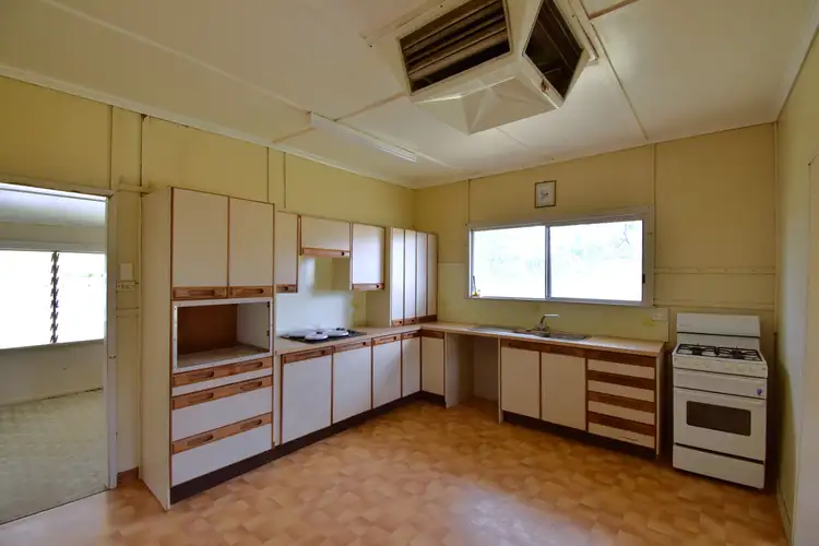 Fourth view of Homely house listing, 37 Lodge Street, Aramac QLD 4726