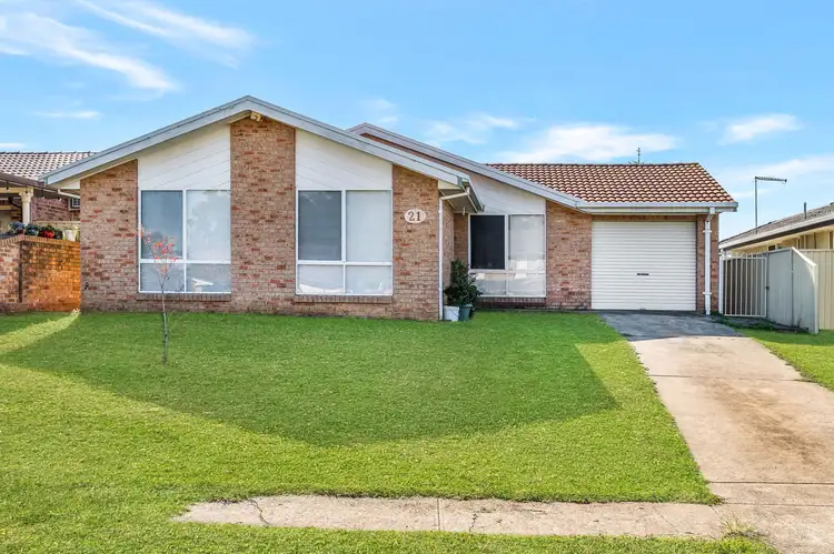 Main view of Homely house listing, 21 Swan Circuit, Green Valley NSW 2168