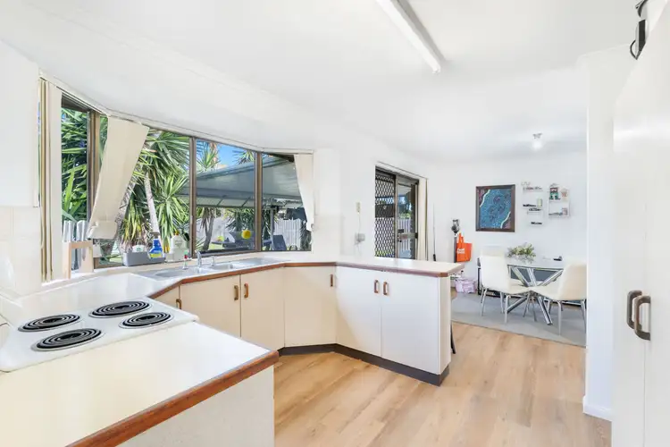 Sixth view of Homely house listing, 15 Paul Drive, Point Vernon QLD 4655