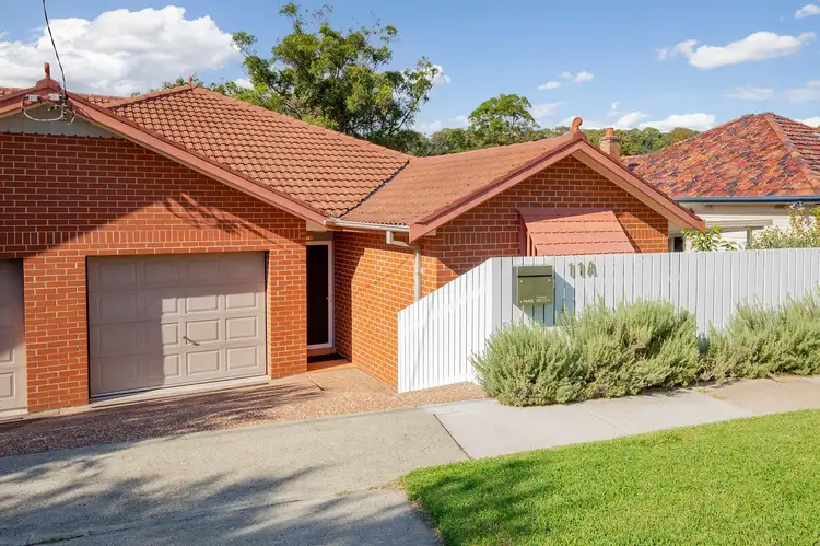 11a Kempster Road, Merewether NSW 2291