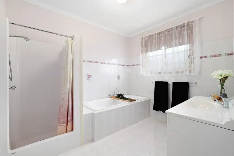 Fifth view of Homely house listing, 107 Kingston Boulevard, Hoppers Crossing VIC 3029