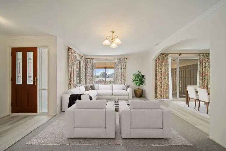 Sixth view of Homely house listing, 142 Knoke Avenue, Gordon ACT 2906