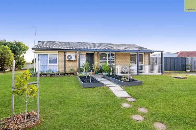 36 Black Dog Drive, Brookfield VIC 3338