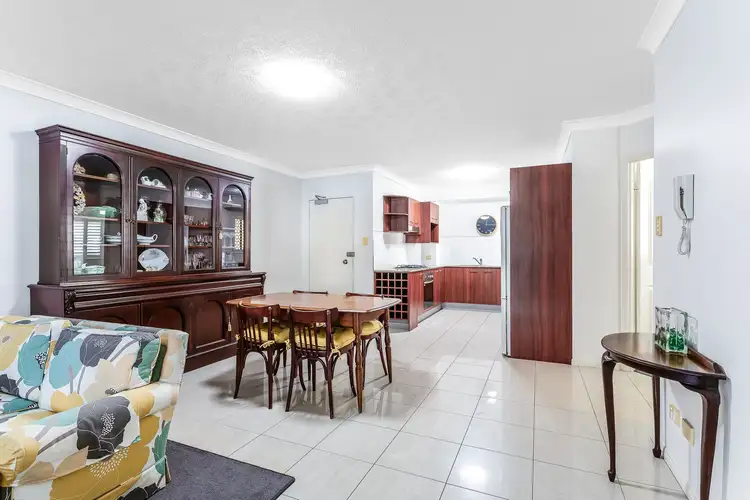Sixth view of Homely unit listing, 4/2 Barlow Street, Clayfield QLD 4011