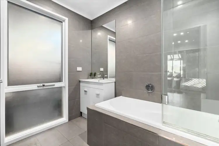 Sixth view of Homely house listing, 3 Kantara Crescent, Lara VIC 3212