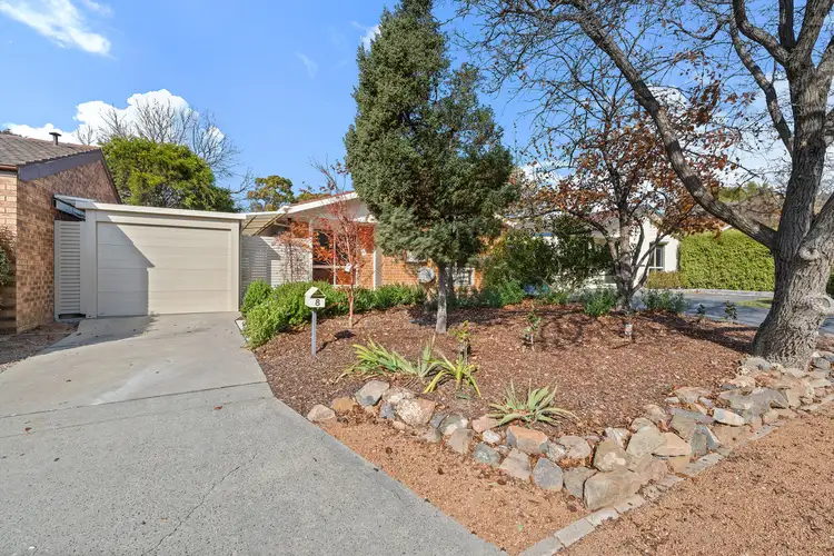 8 Burhop Close, Theodore ACT 2905