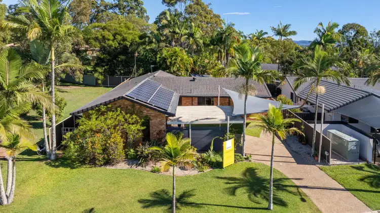 7 Whipbird Court, Burleigh Waters QLD 4220