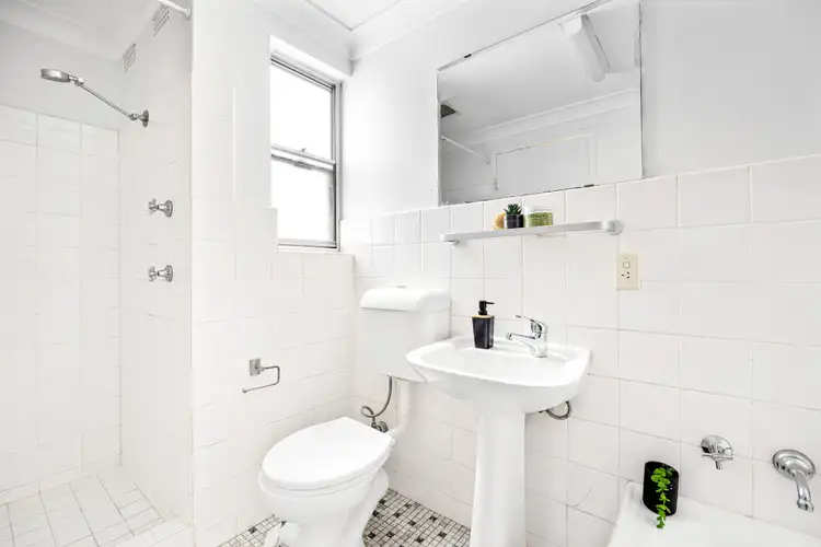 Sixth view of Homely apartment listing, 5/3 Mosman Street, Mosman NSW 2088