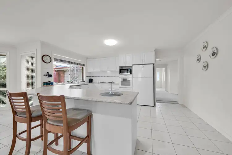 Fifth view of Homely house listing, 27 Balinga Drive, Skye VIC 3977