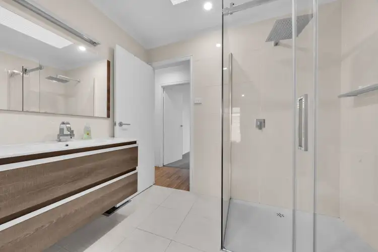 Sixth view of Homely unit listing, 2/6 Robinson Street, Clayton VIC 3168