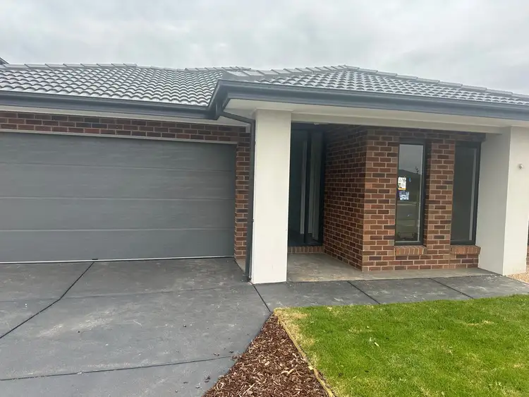 107 Medallion Boulevard