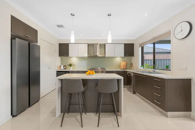 Second view of Homely house listing, 8 Paddys Place, South Morang VIC 3752