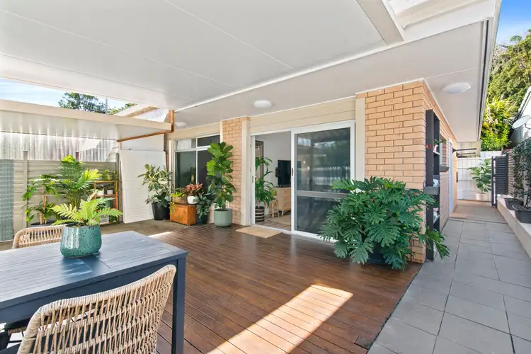 Sixth view of Homely semi-detached listing, 2/10 Hooper Drive, Currumbin QLD 4223