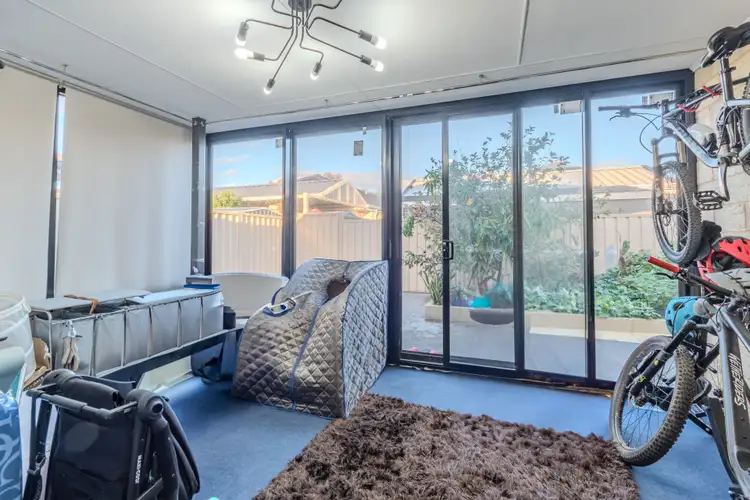 Seventh view of Homely house listing, 7 KERNOT Loop, Maddington WA 6109