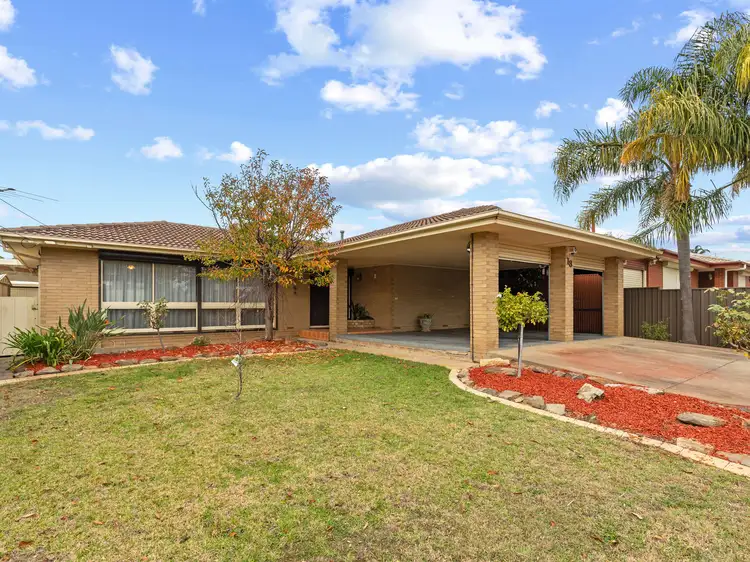 18 Burns Court, Morphett Vale SA 5162
