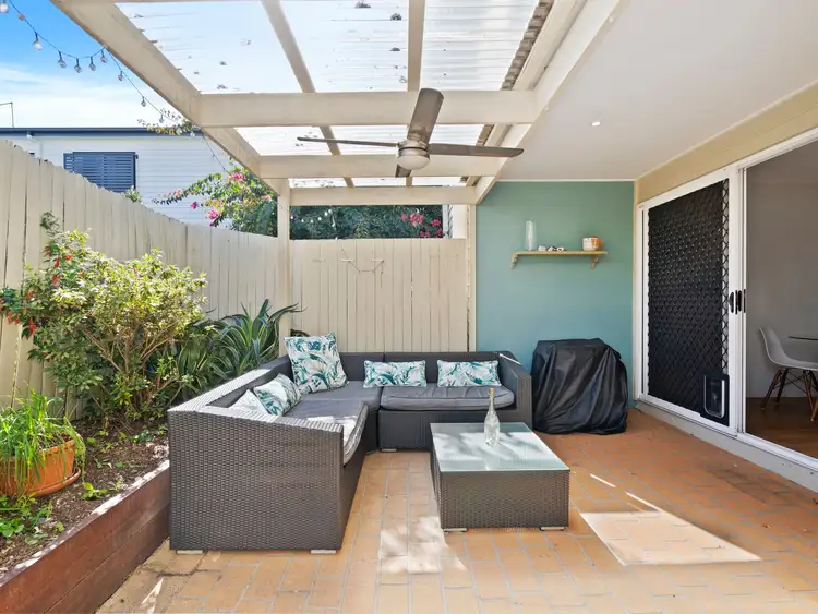 Sixth view of Homely townhouse listing, 3/117 Ekibin Road, Annerley QLD 4103