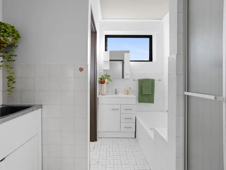 Fifth view of Homely unit listing, 2/29 McDowell Street, Rosebud VIC 3939