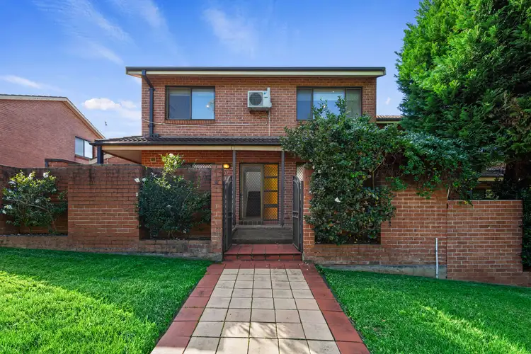 Main view of Homely townhouse listing, 9/98 Woniora Road, Hurstville NSW 2220