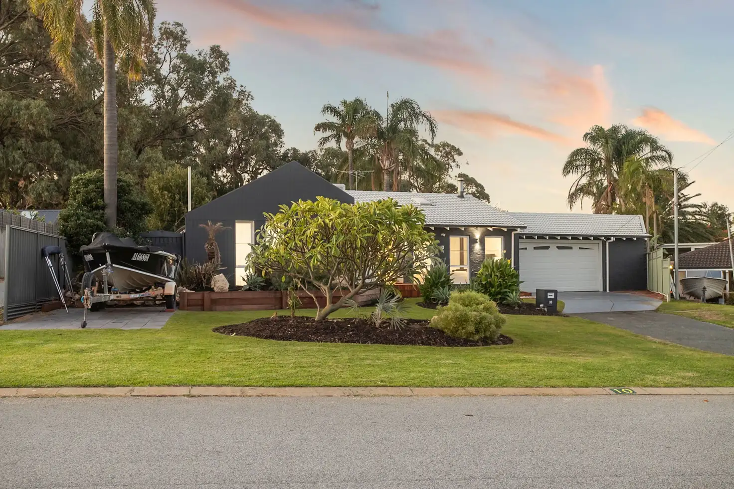 Main view of Homely house listing, 10 Colgrave Way, Duncraig WA 6023