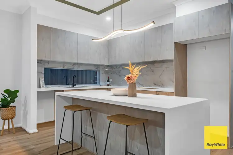Fifth view of Homely house listing, 6 Cremello Crescent, Tarneit VIC 3029