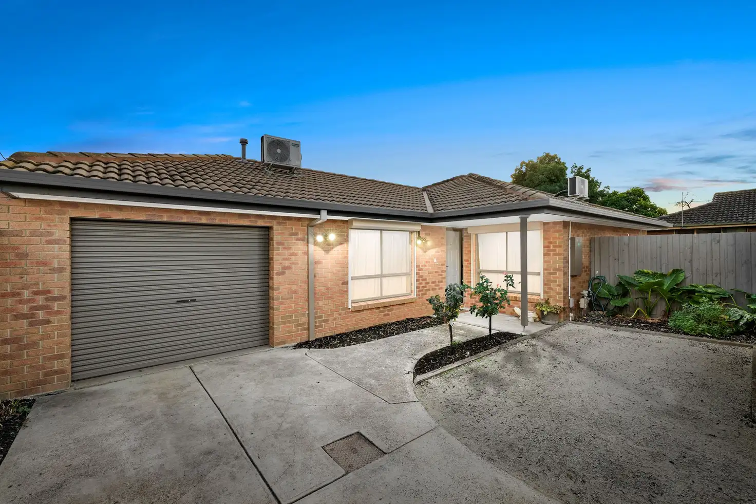 Main view of Homely unit listing, 2/57 Mossfiel Drive, Hoppers Crossing VIC 3029