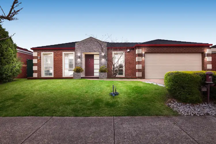 9 Niewand Avenue, Burnside VIC 3023