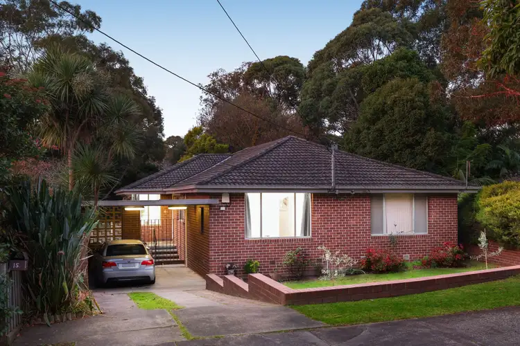 1/15 Ian Grove, Burwood VIC 3125