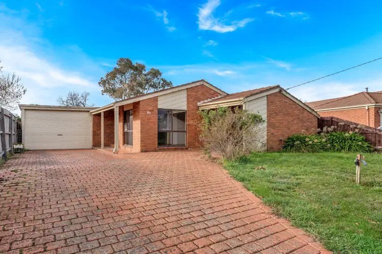 Second view of Homely house listing, 27 Gillingham Crescent, Craigieburn VIC 3064