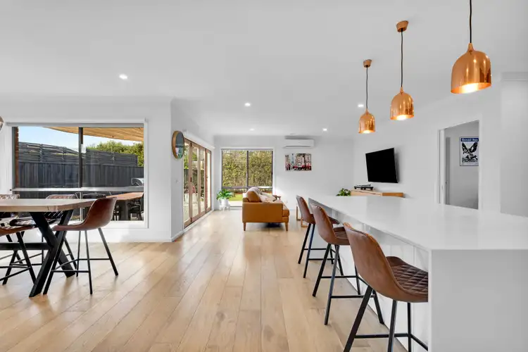 Fourth view of Homely house listing, 15 Arwon Court, Sandhurst VIC 3977