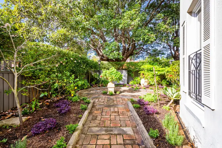 Third view of Homely apartment listing, 2/132 Raglan Street, Mosman NSW 2088