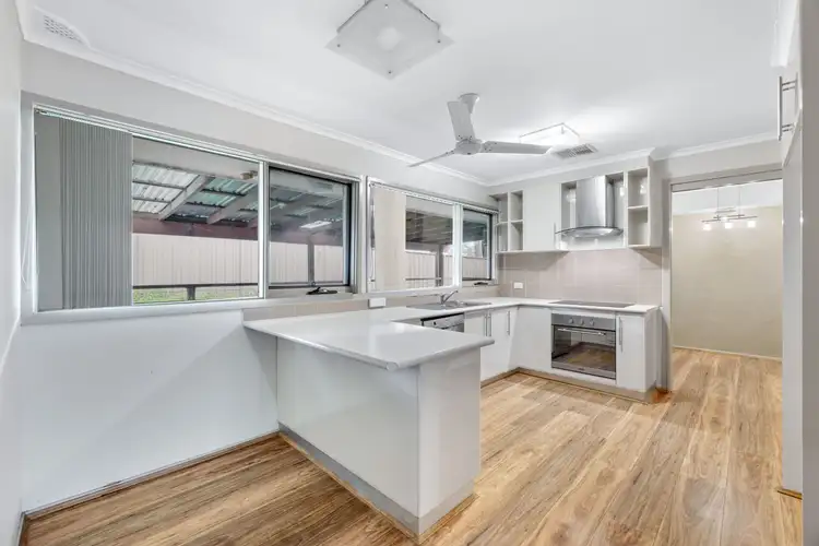 Fourth view of Homely house listing, 10 Paraka Place, Bradbury NSW 2560