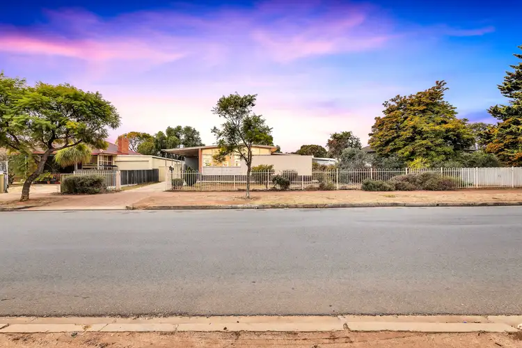 12 Womma Road, Elizabeth North SA 5113