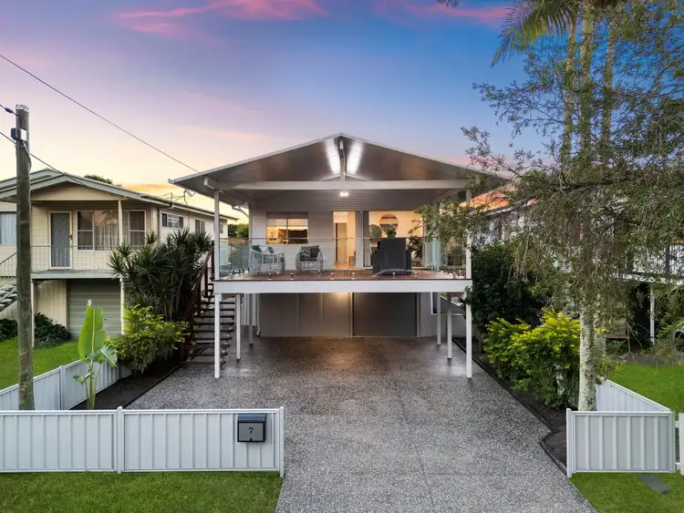 7 Ettie Street, Redcliffe QLD 4020