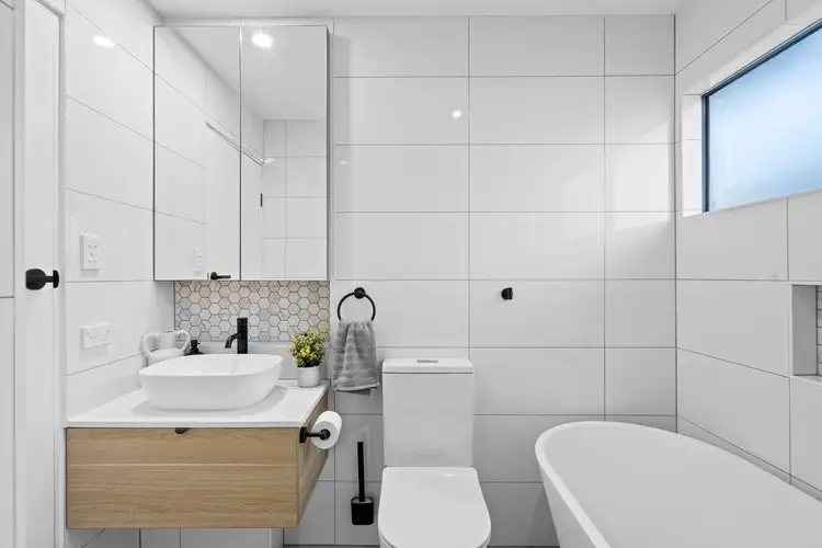 Sixth view of Homely house listing, 7 Ettie Street, Redcliffe QLD 4020