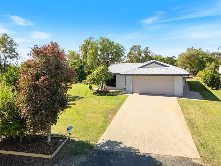 Second view of Homely house listing, 3/11 Banyula Close, Emerald QLD 4720